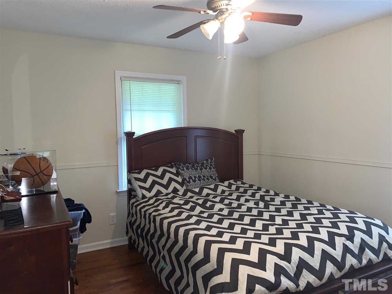 1449 Glebe Road Henderson, NC 27537 - Photo 8 of 10 Gallery Image 8