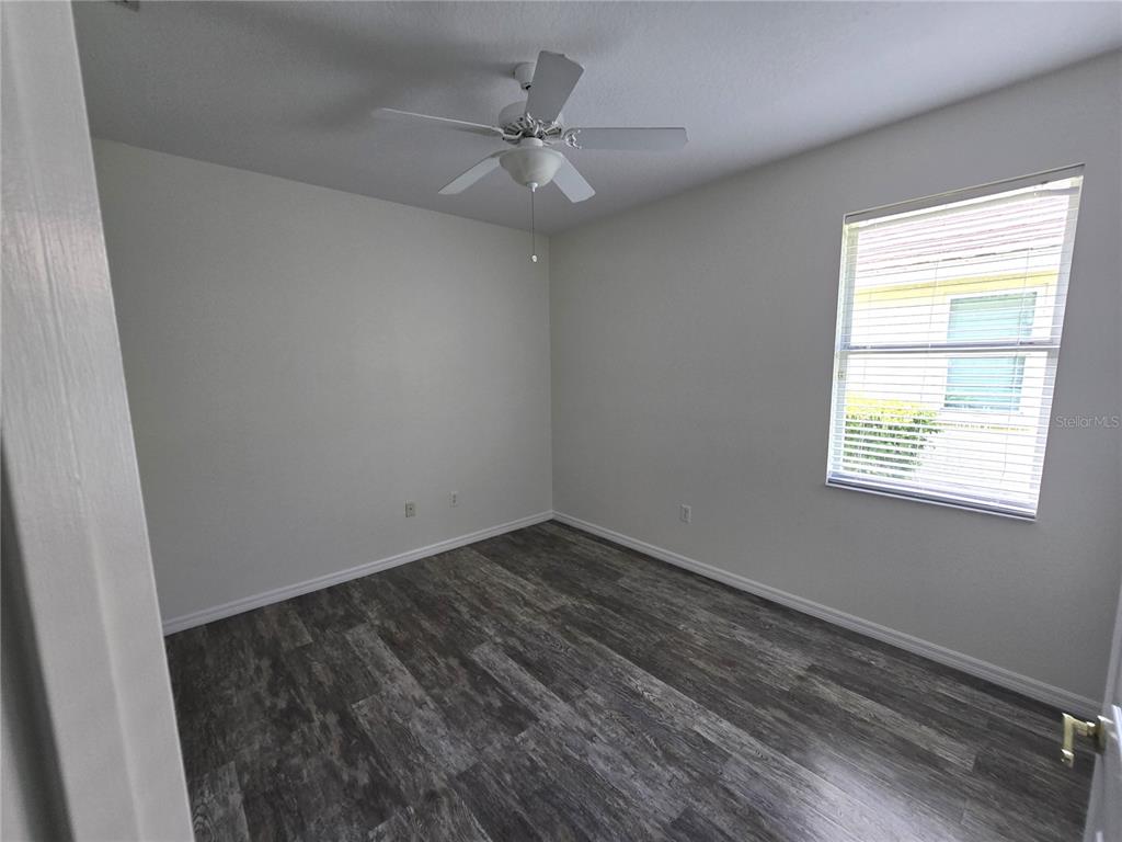 8427 Sailing Loop Lakewood Ranch, FL 34202 - Photo 35 of 44