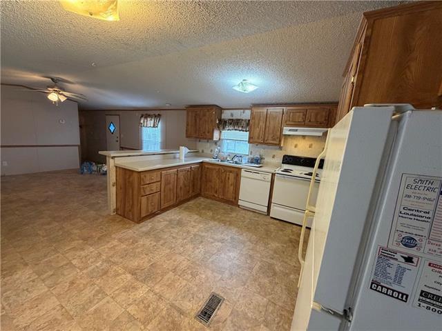 303 6th Street Colfax, LA 71417 - Photo 3 of 26