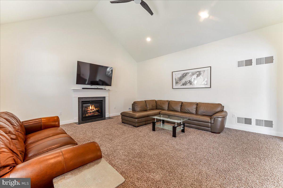 321 Middletown Road Media, PA 19063 - Photo 11 of 55