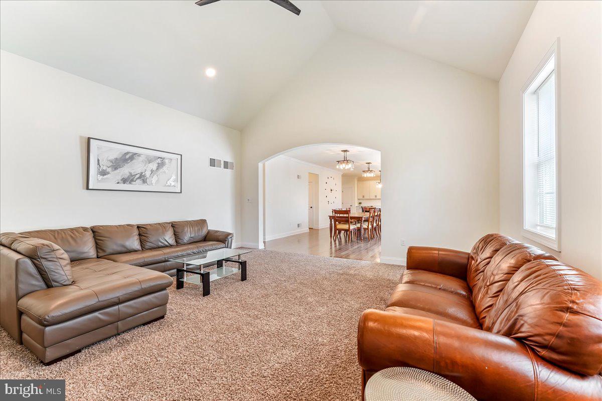 321 Middletown Road Media, PA 19063 - Photo 13 of 55