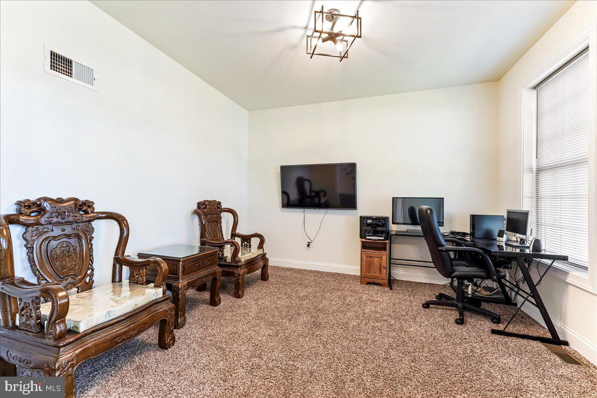 321 Middletown Road Media, PA 19063 - Photo 14 of 55