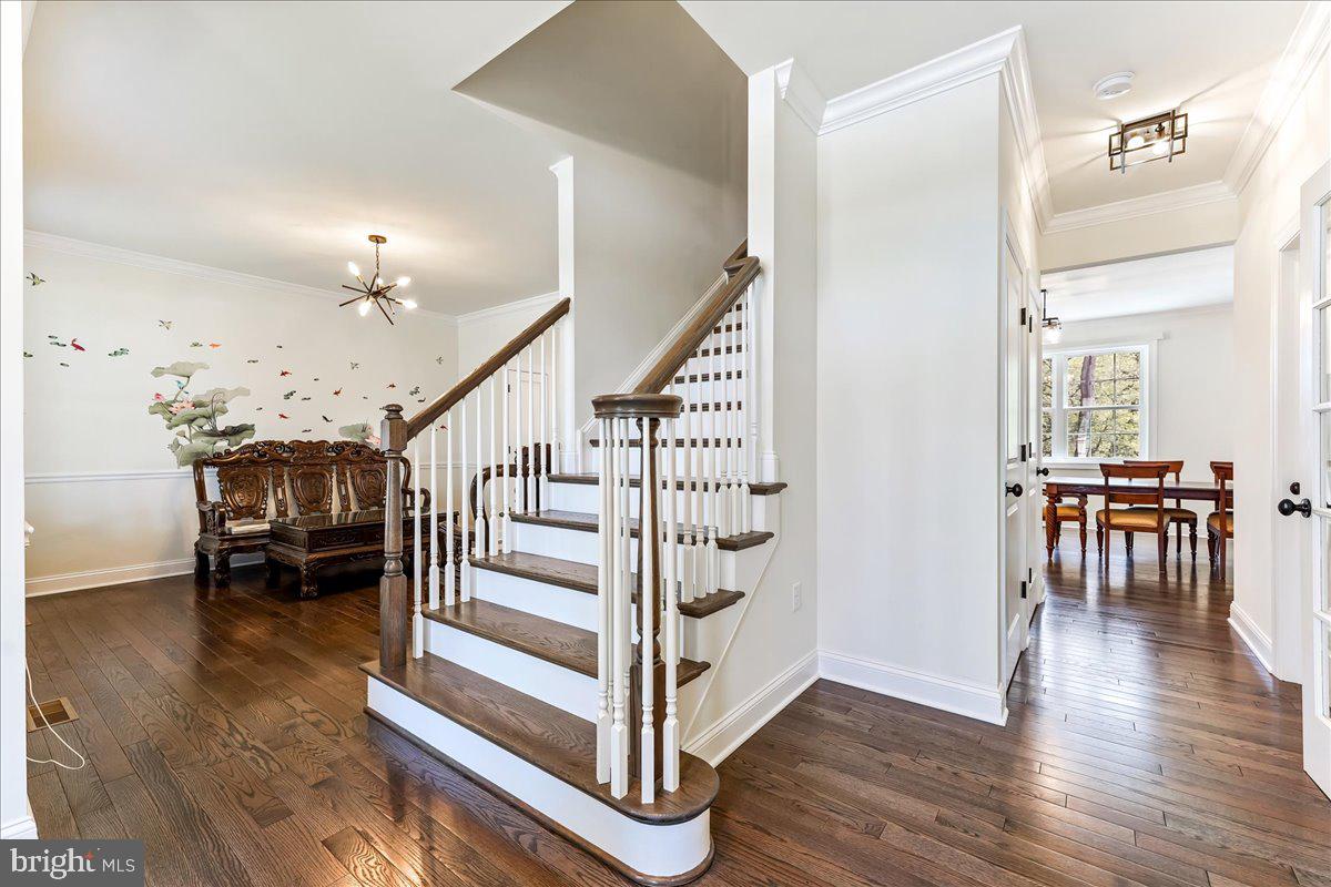 321 Middletown Road Media, PA 19063 - Photo 2 of 55