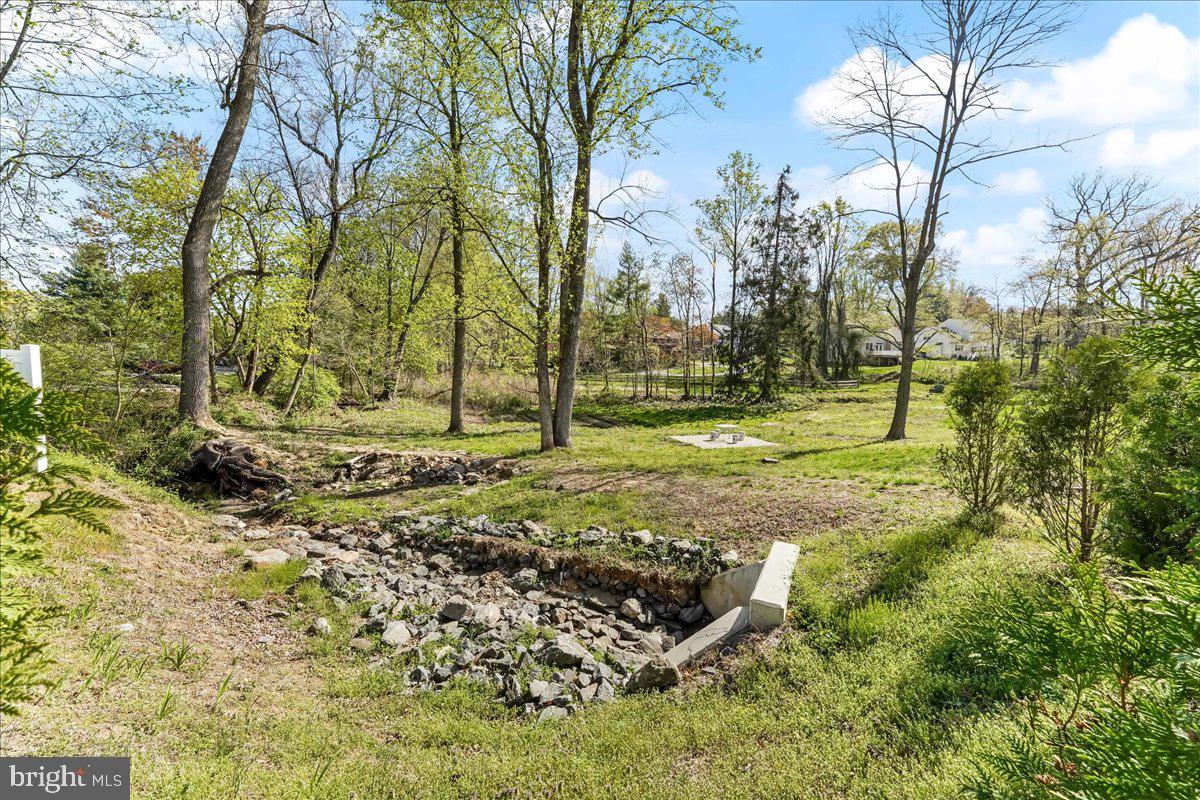 321 Middletown Road Media, PA 19063 - Photo 52 of 55