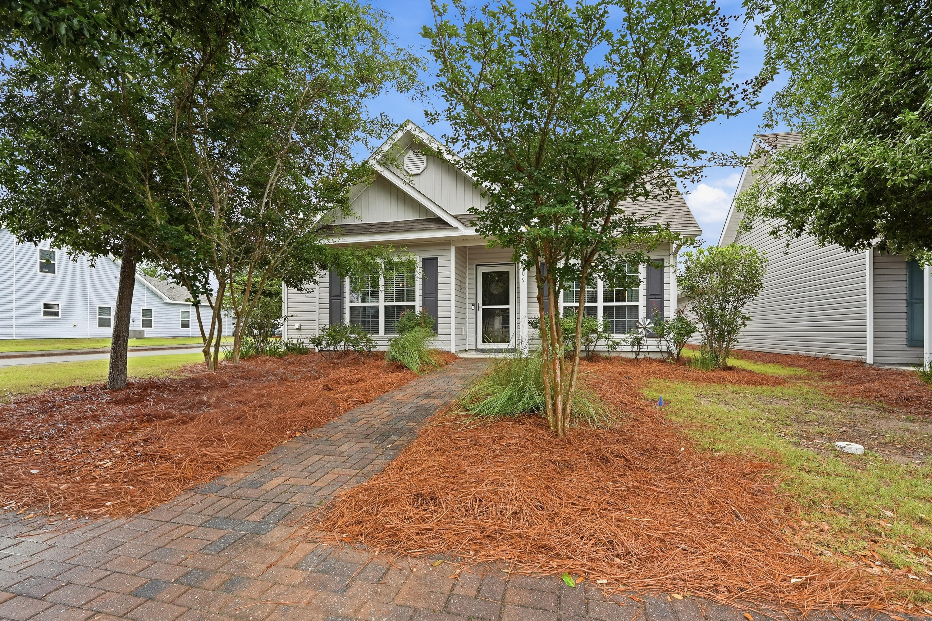 209 Nelly Street Freeport, FL 32439 - Photo 2 of 54 209 nelly-1
