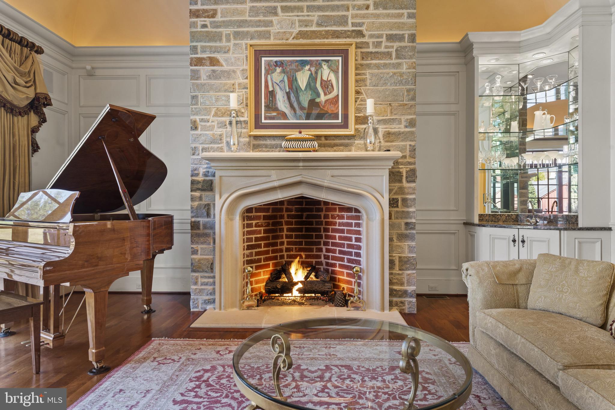 7810 Ruxwood Road Ruxton, MD 21204 - Photo 28 of 94 Stone mantle