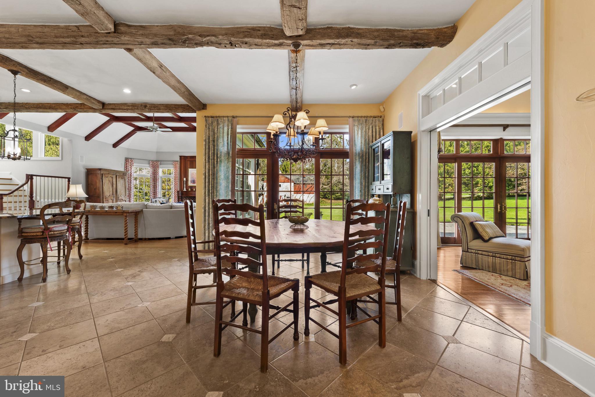 7810 Ruxwood Road Ruxton, MD 21204 - Photo 30 of 94 Spacious table space