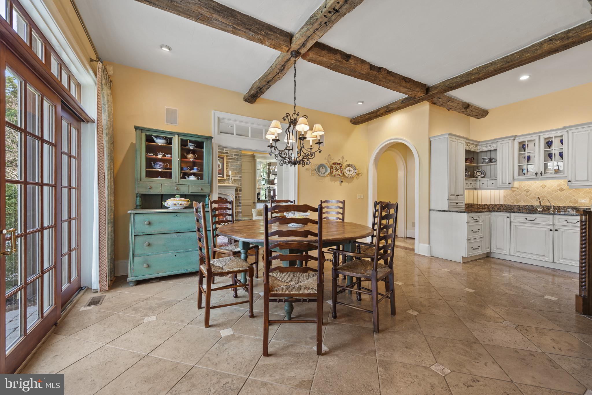 7810 Ruxwood Road Ruxton, MD 21204 - Photo 33 of 94 Coffe bar, heated stone floor