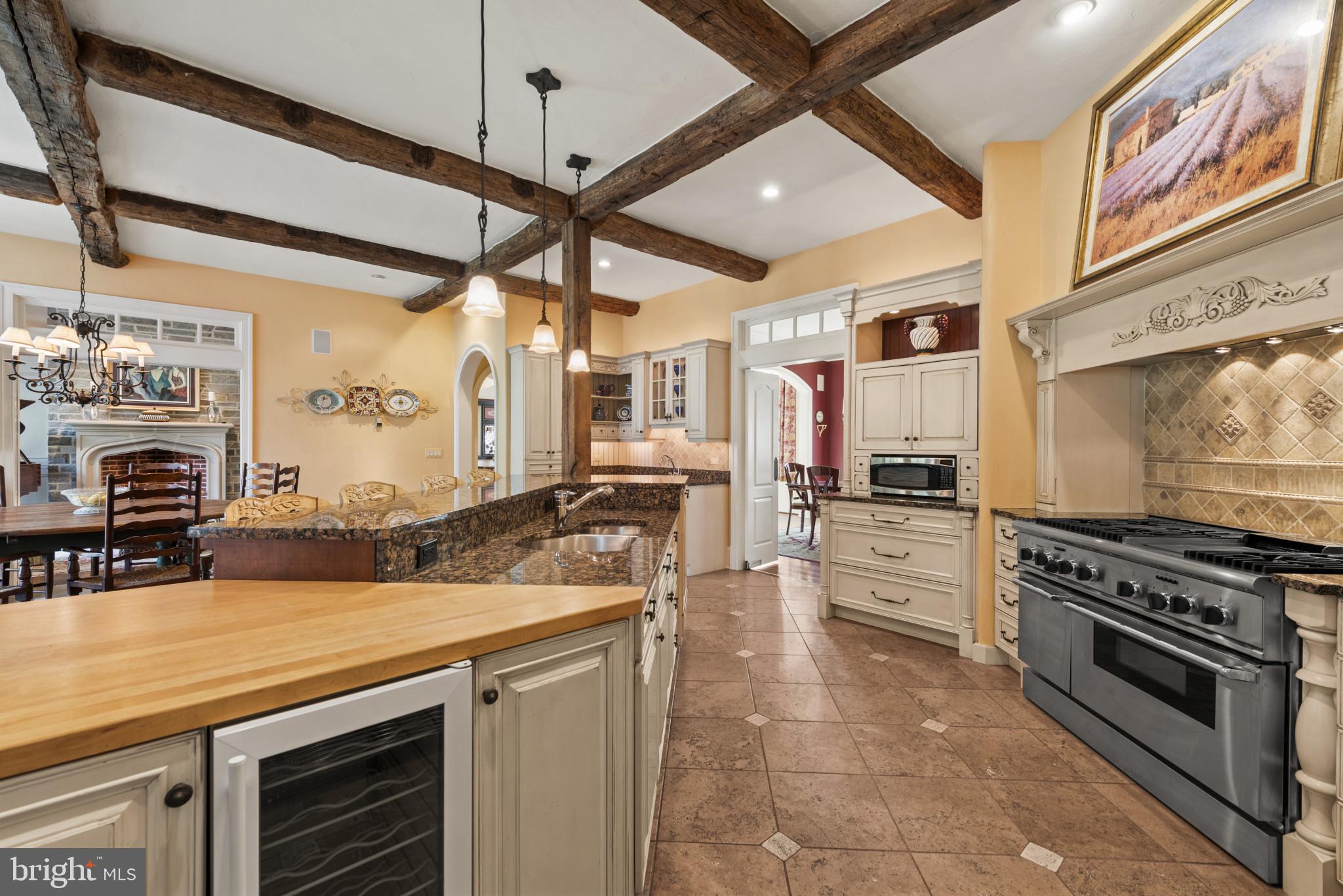 7810 Ruxwood Road Ruxton, MD 21204 - Photo 37 of 94 Wine frig