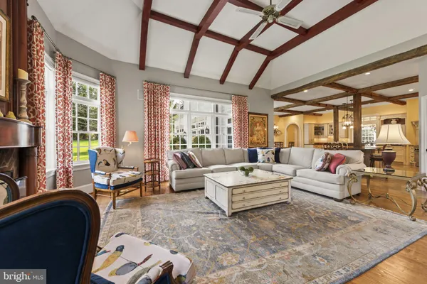 $3,700,000 | 7810 Ruxwood Road, Ruxton, MD 21204
