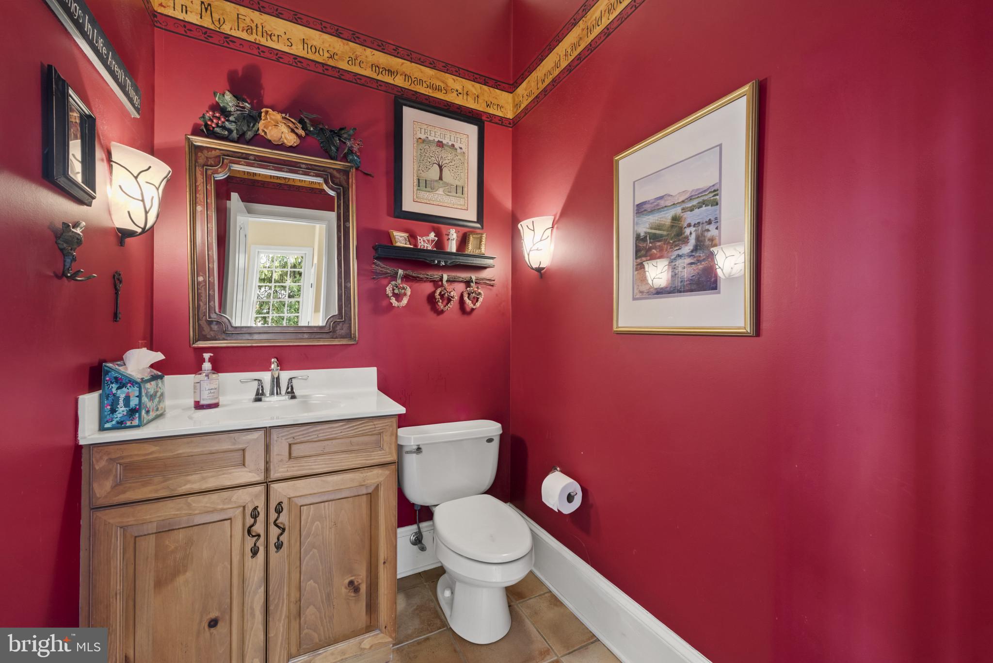 7810 Ruxwood Road Ruxton, MD 21204 - Photo 44 of 94 2nd powder room on main level