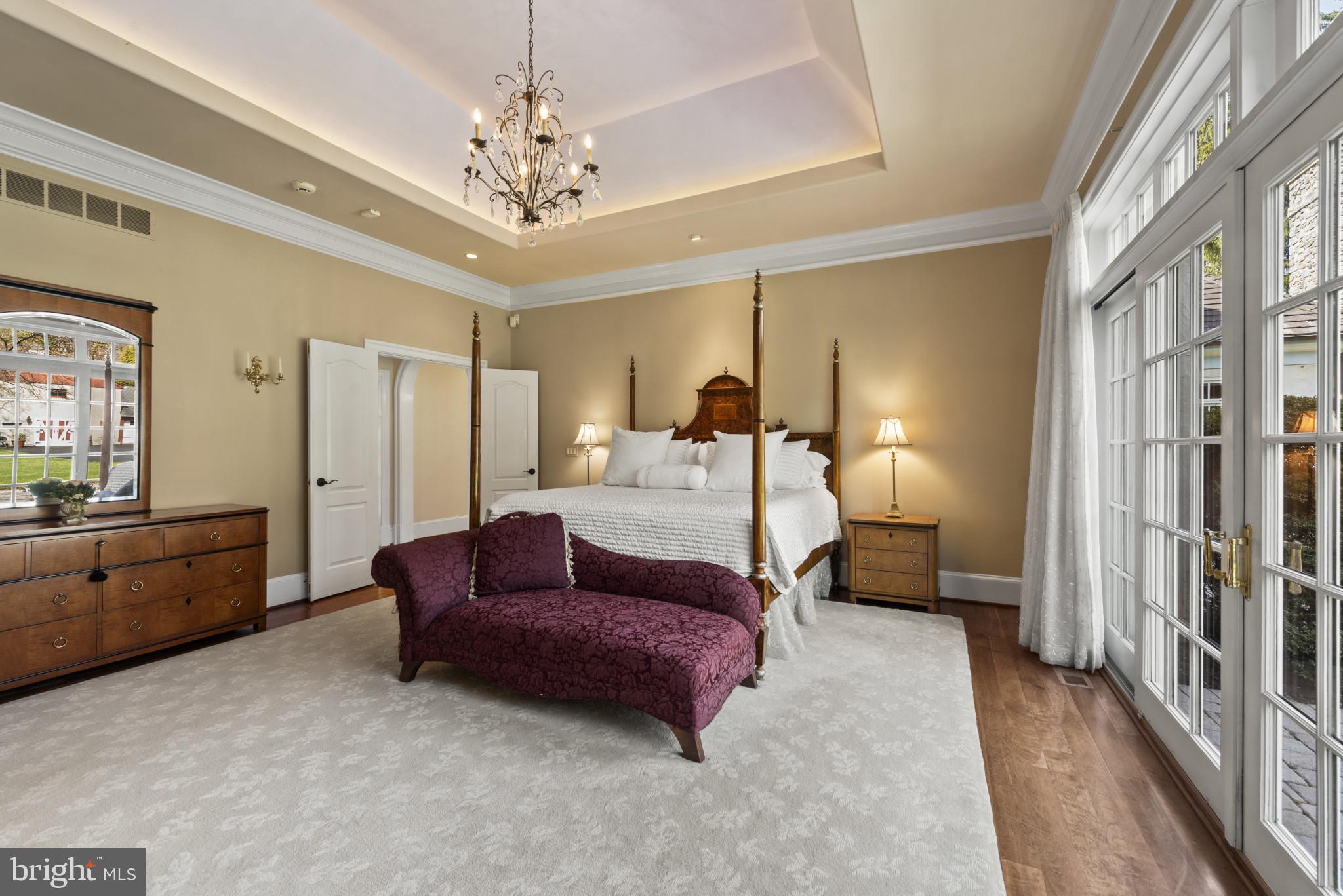 7810 Ruxwood Road Ruxton, MD 21204 - Photo 48 of 94 Access to the outside patio