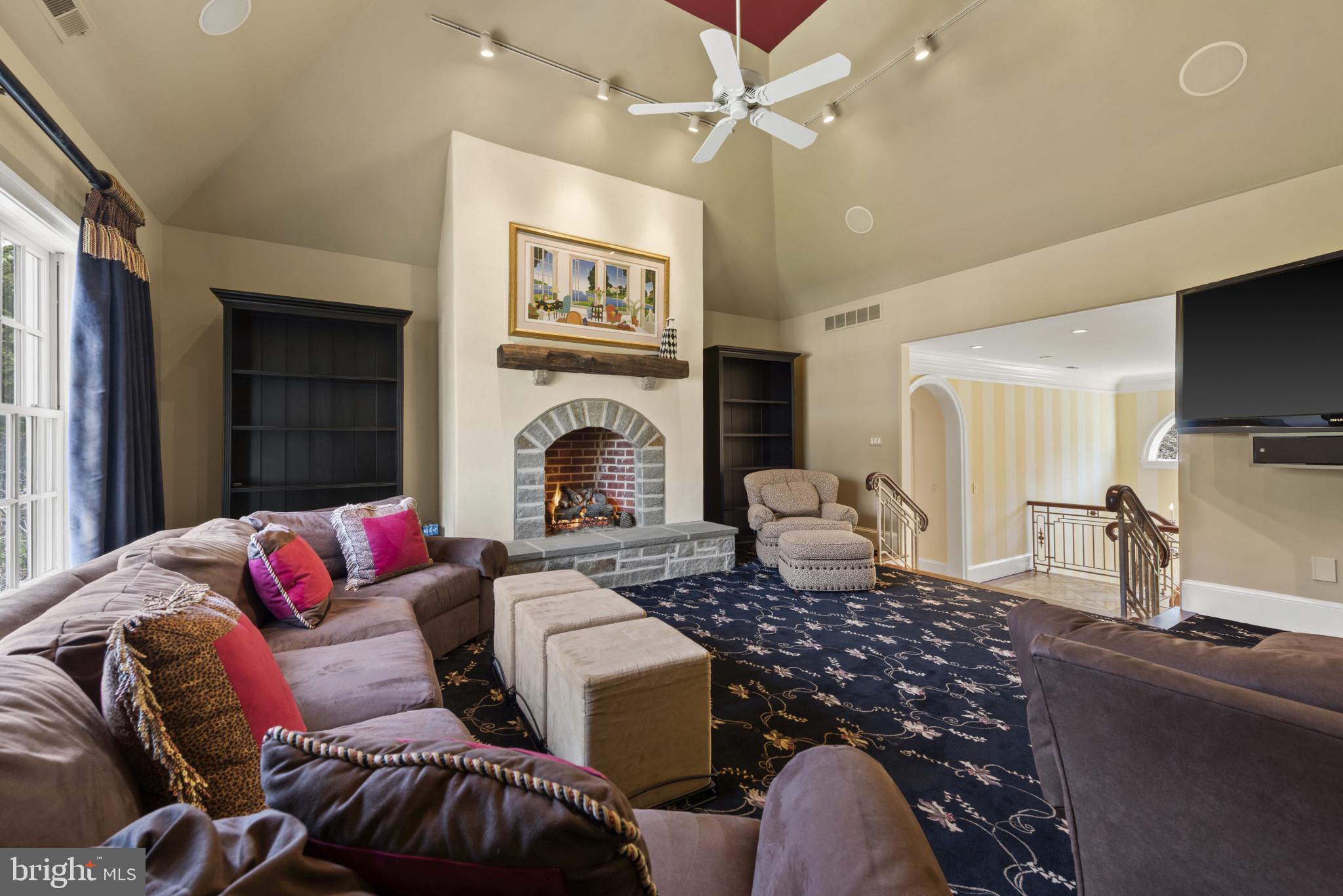 7810 Ruxwood Road Ruxton, MD 21204 - Photo 56 of 94 Gas fireplace