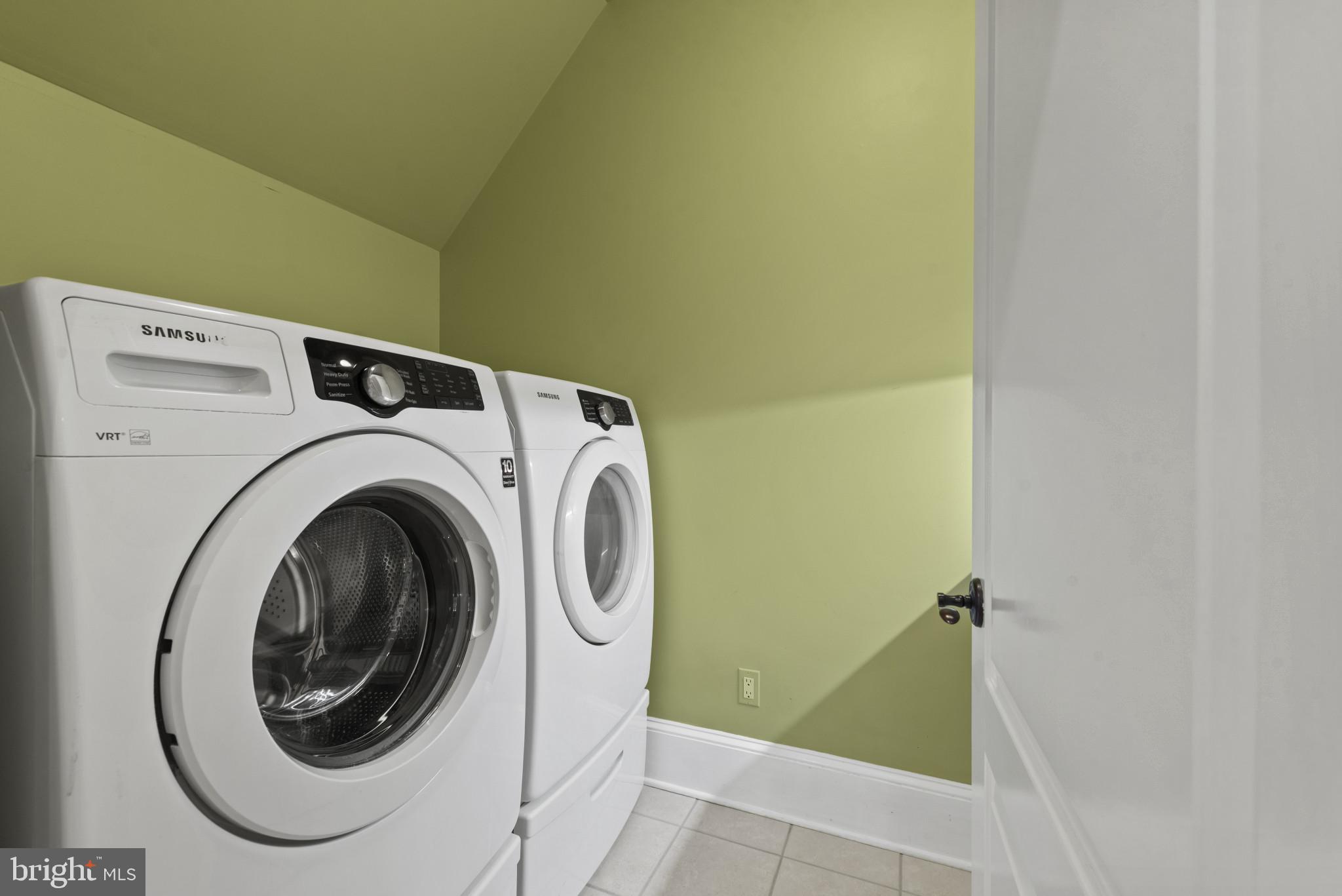 7810 Ruxwood Road Ruxton, MD 21204 - Photo 73 of 94 2nd floor laundry