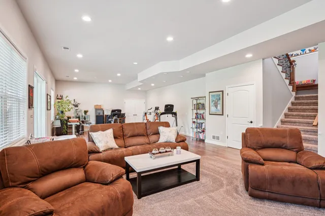 $699,000 | 809 Maple Drive, Mount Horeb, WI 53572