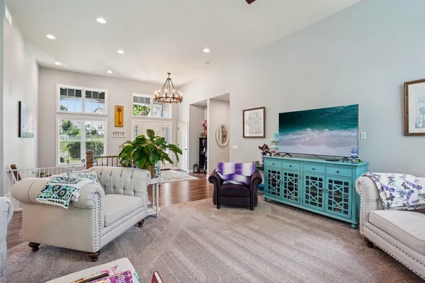 $699,000 | 809 Maple Drive, Mount Horeb, WI 53572