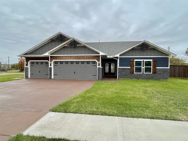 $460,000 | 218 North Avenue A, Freeport, TX 77541