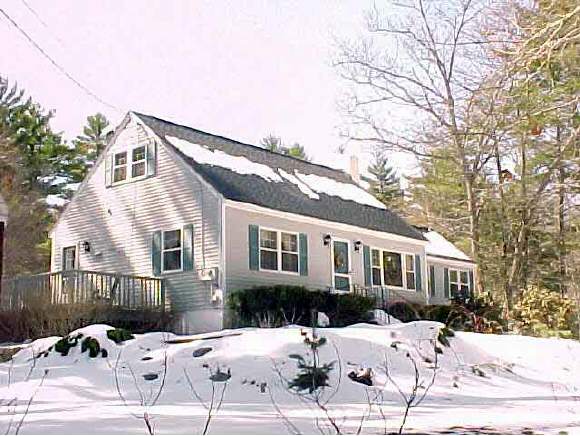 53 Mallego Road Barrington, NH 03825 - Photo 1 of 5