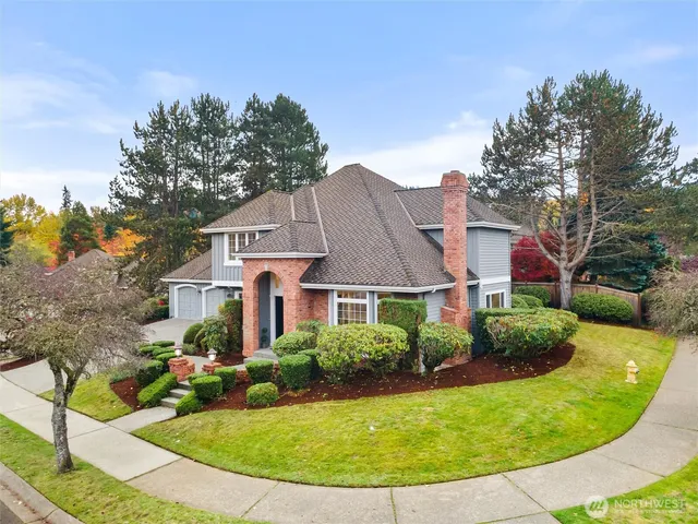 $2,200,000 | 17105 Southeast 47th Court, Bellevue, WA 98006