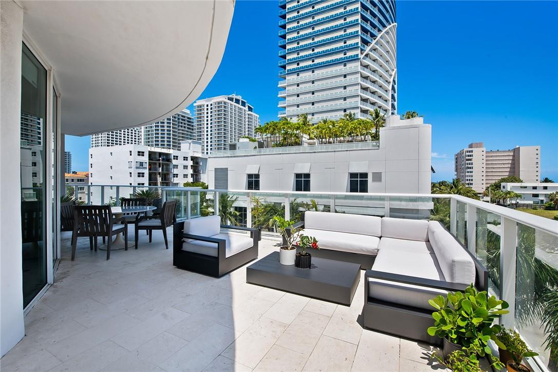 401 North Birch Road, Unit 400 Fort Lauderdale, FL 33304 - Photo 8 of 19 Photo 8