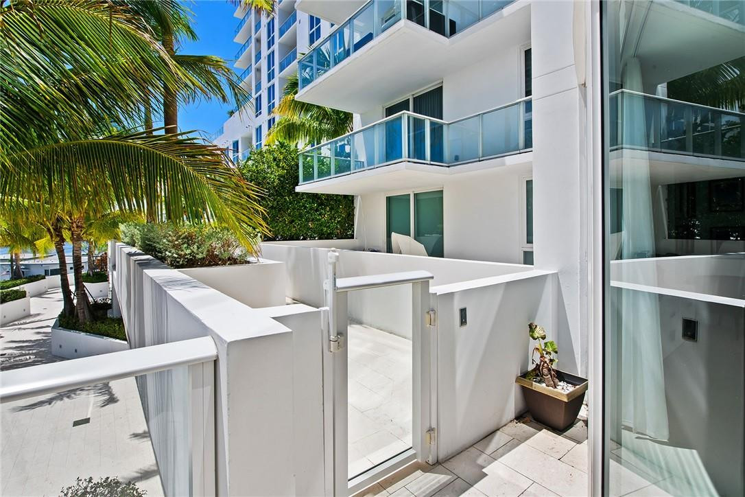 401 North Birch Road, Unit 400 Fort Lauderdale, FL 33304 - Photo 9 of 19 Photo 9