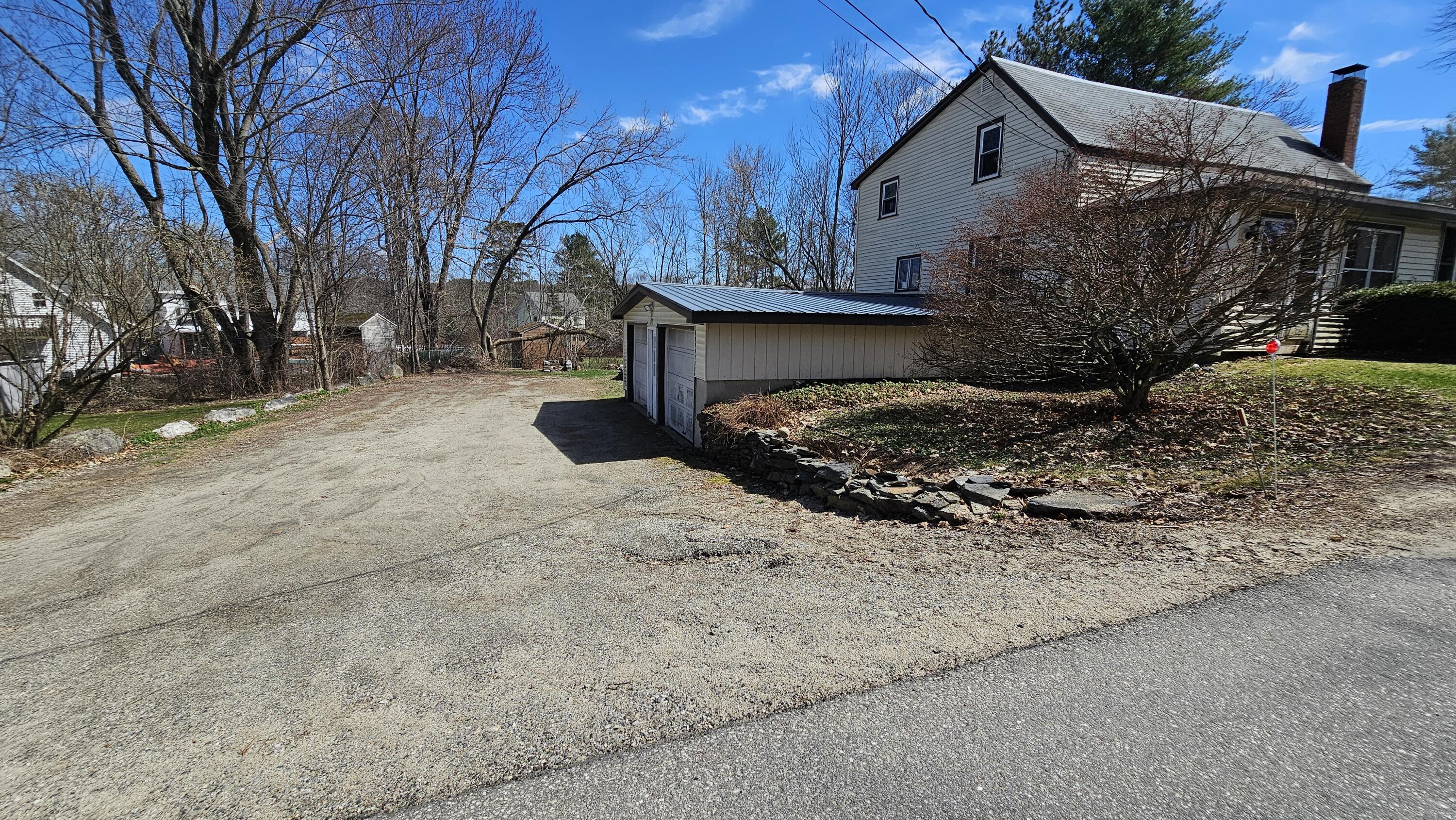 31 Church Street Turner, ME 04282 - Photo 2 of 41 20260417_134935
