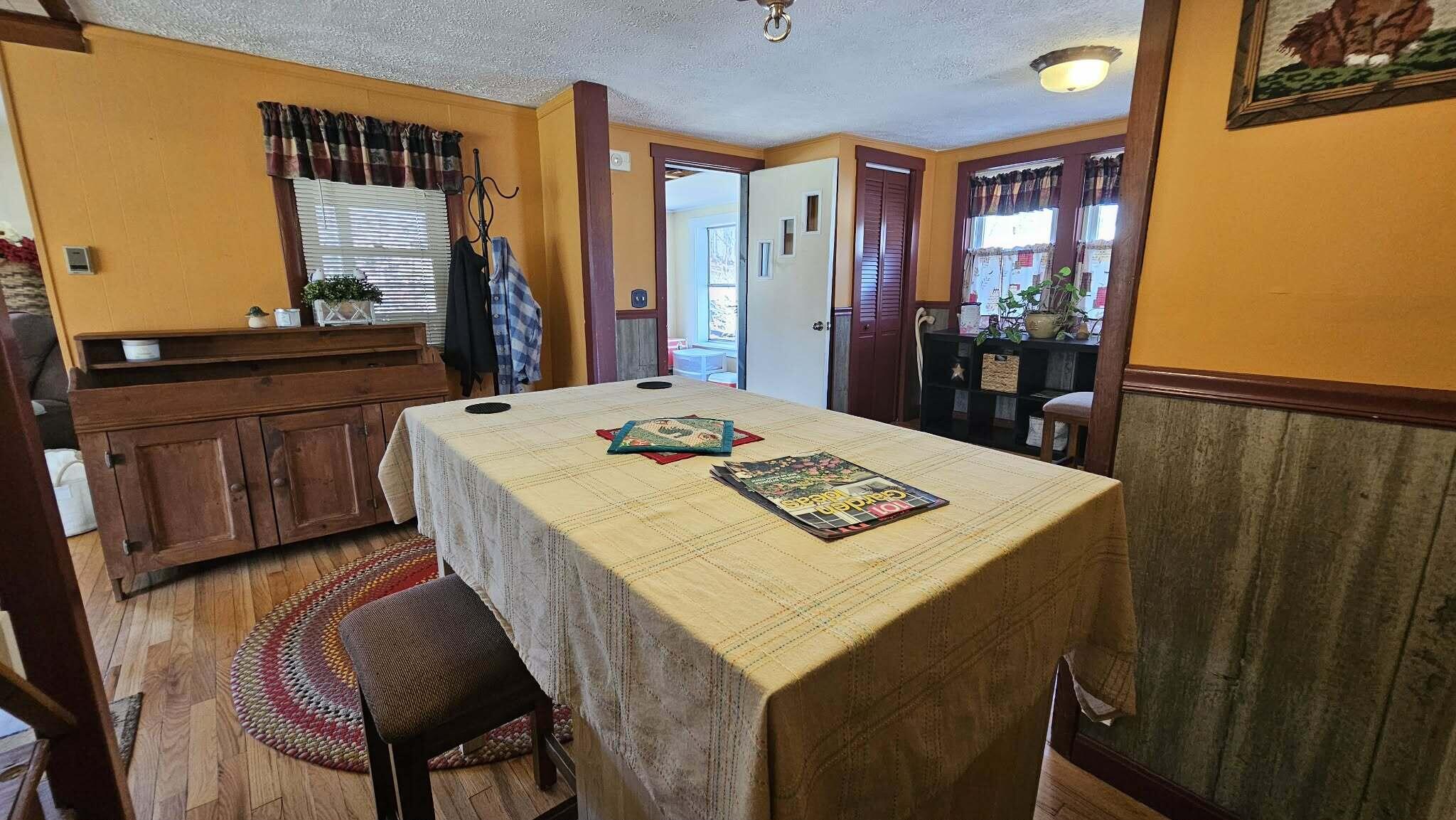 31 Church Street Turner, ME 04282 - Photo 10 of 41 Dining