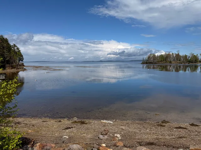 $599,000 | 364-367 Main Road, Islesboro, ME 04848