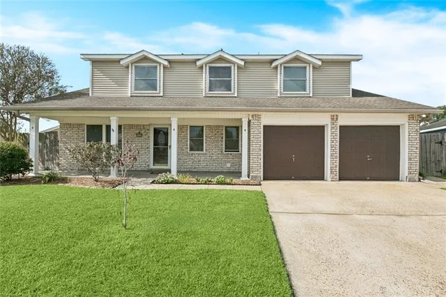 $349,900 | 2020 Alejo Del Sur, Harvey, LA 70058