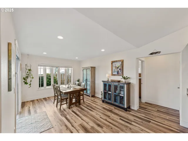 $655,000 | 2669 Cedar Loop, Bandon, OR 97411