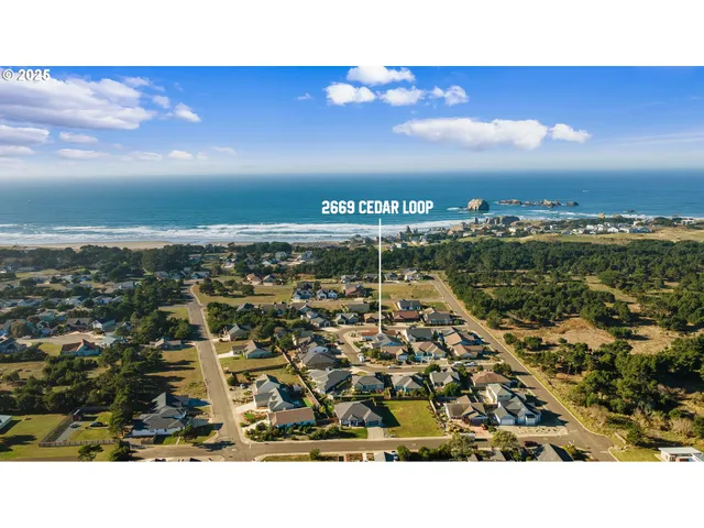 $655,000 | 2669 Cedar Loop, Bandon, OR 97411