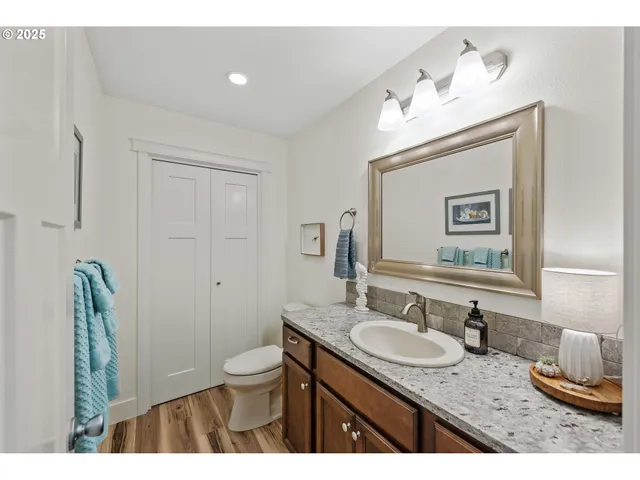 $655,000 | 2669 Cedar Loop, Bandon, OR 97411