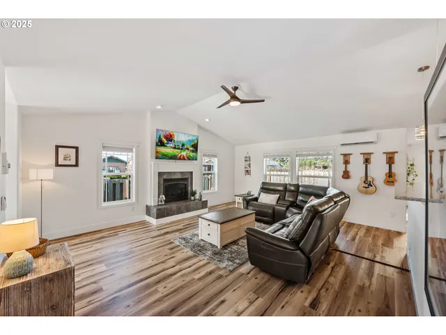 $655,000 | 2669 Cedar Loop, Bandon, OR 97411