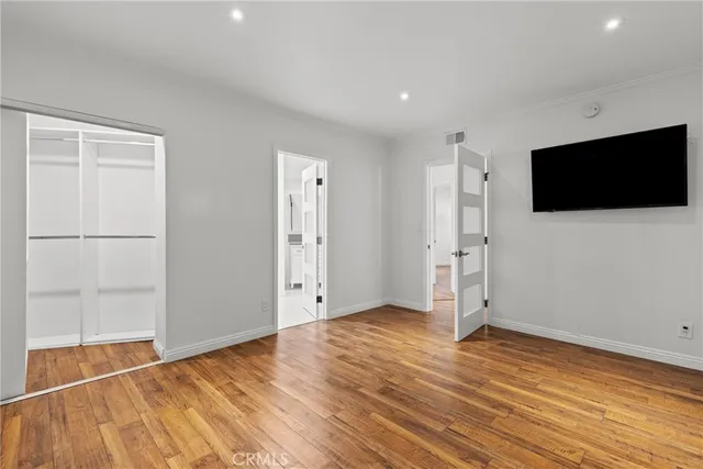 $6,995 | 4506 El Abaca Place, Tarzana, CA 91356