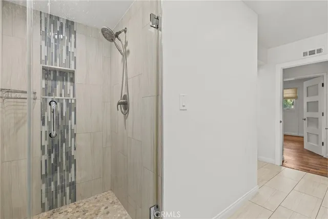 $6,995 | 4506 El Abaca Place, Tarzana, CA 91356