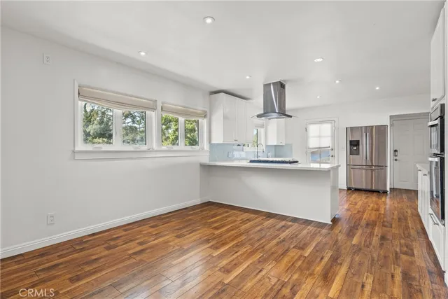 $6,995 | 4506 El Abaca Place, Tarzana, CA 91356