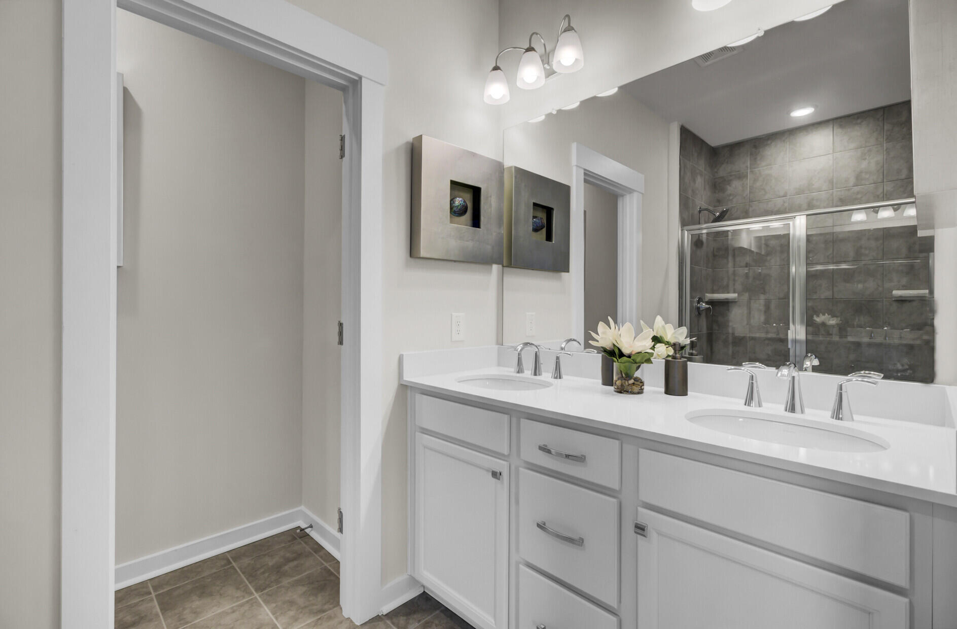 134 Fernbank Road Johns Island, SC 29455 - Photo 8 of 37 Primary Bathroom