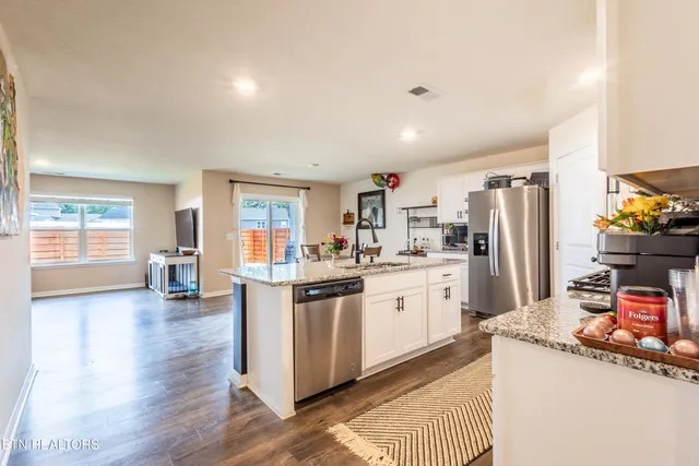 $314,900 | 805 Greene Mdw Drive, Talbott, TN 37877