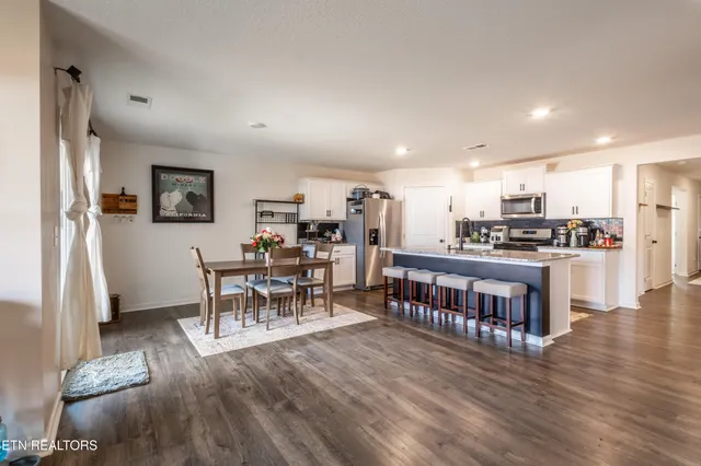 $314,900 | 805 Greene Mdw Drive, Talbott, TN 37877