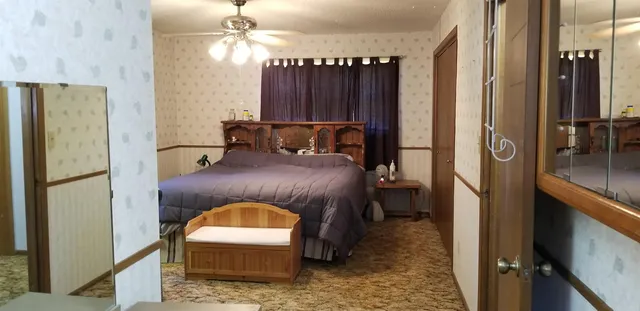 $165,000 | 225 North Weaver Avenue, Hesston, KS 67062