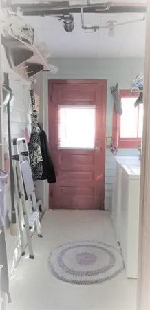 $165,000 | 225 North Weaver Avenue, Hesston, KS 67062