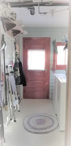 $165,000 | 225 North Weaver Avenue, Hesston, KS 67062