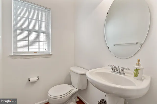 $4,000 | 8952 Landerfield Court, Lorton, VA 22079