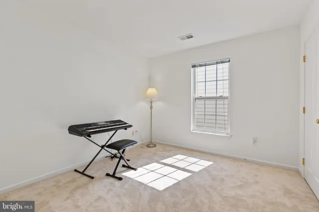 $4,000 | 8952 Landerfield Court, Lorton, VA 22079