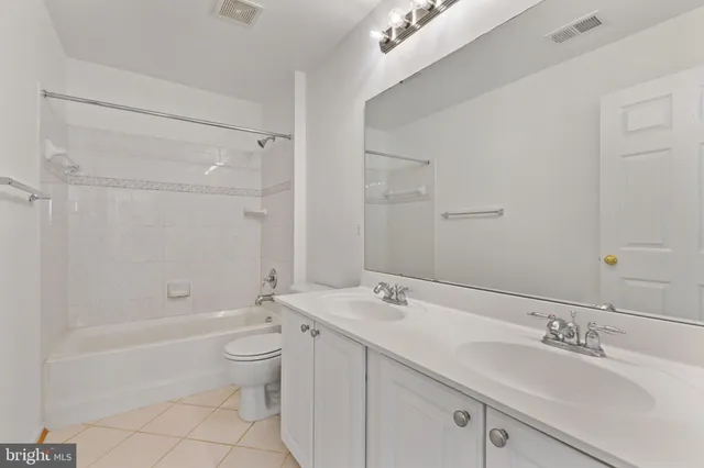 $4,000 | 8952 Landerfield Court, Lorton, VA 22079