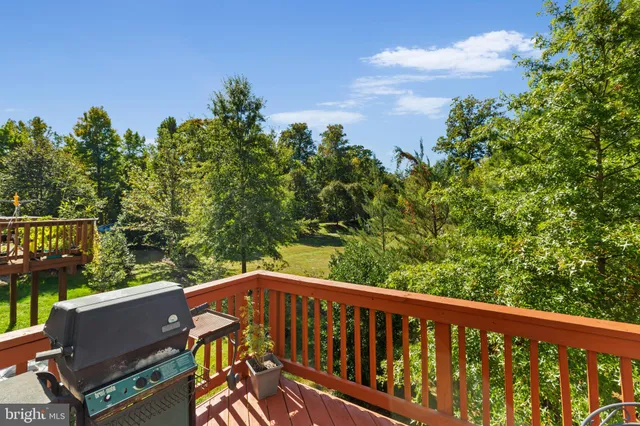 $4,000 | 8952 Landerfield Court, Lorton, VA 22079