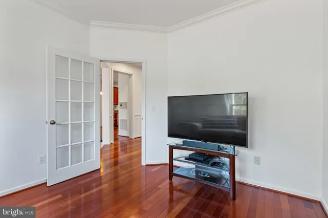 $4,000 | 8952 Landerfield Court, Lorton, VA 22079