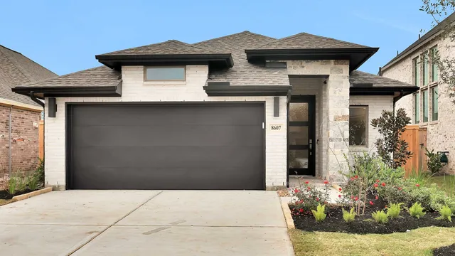 $399,900 | 8607 Mae James Trail, Richmond, TX 77406