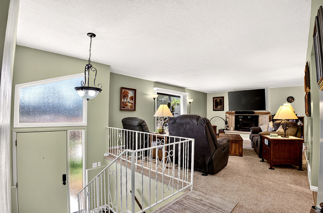 2065 Faye Lane Pocatello, ID 83201 - Photo 10 of 52