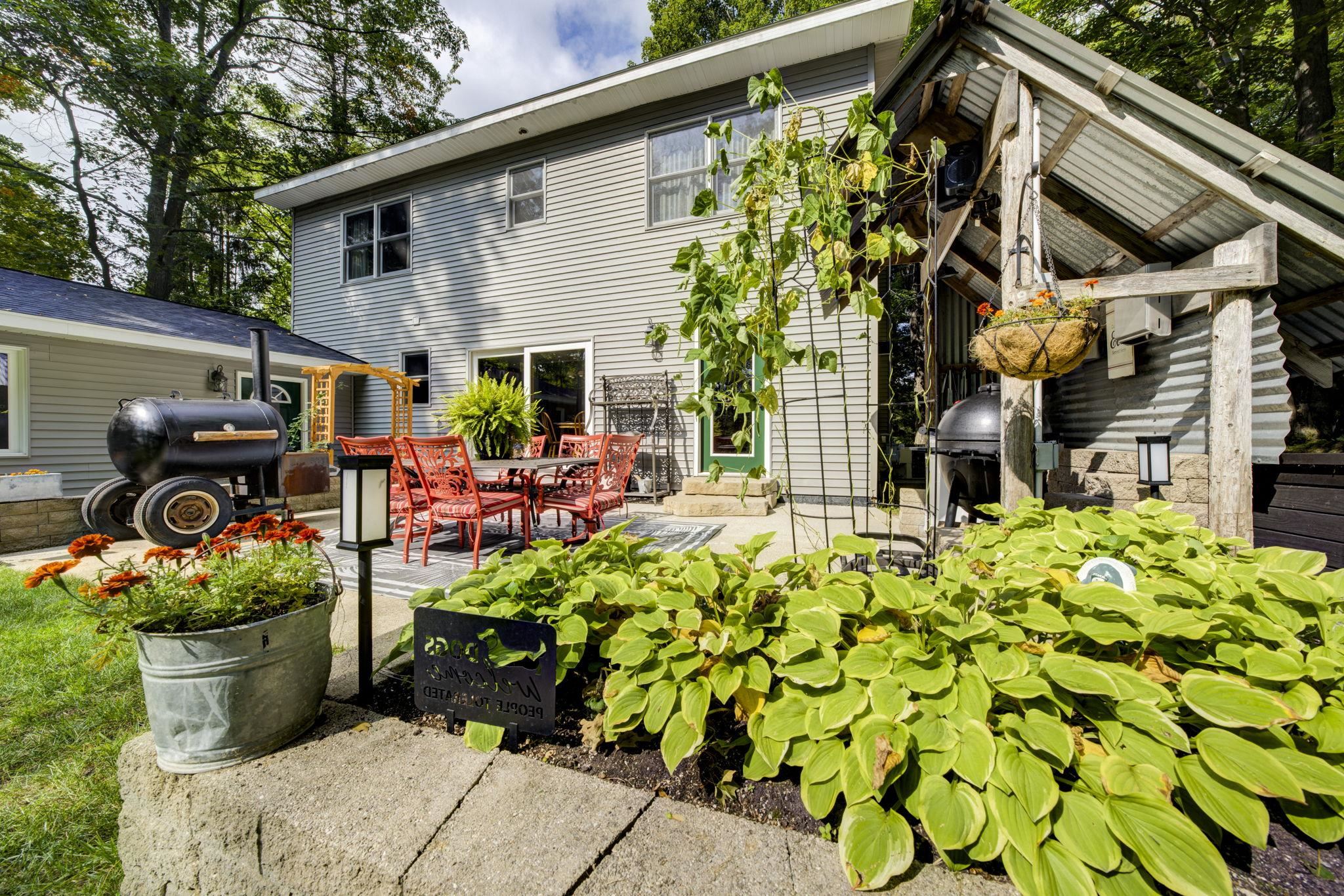 10019 Skiver Road Traverse City, MI 49685 - Photo 47 of 50